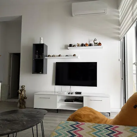 Qerret Flat House Appartement